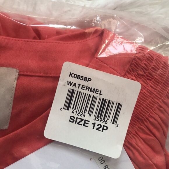 Gal Meets Glam Jumpsuit with ruffle sleeves - Picture 5 of 6